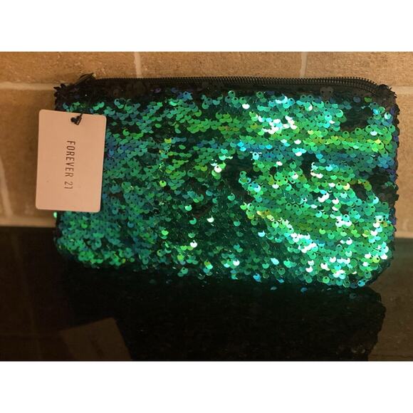 Forever 21 Sequin Small Clutch Handbag, Zipper, NWT - Picture 1 of 3